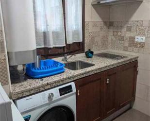 Cuina de Estudi de lloguer en  Córdoba Capital amb Calefacció i Moblat