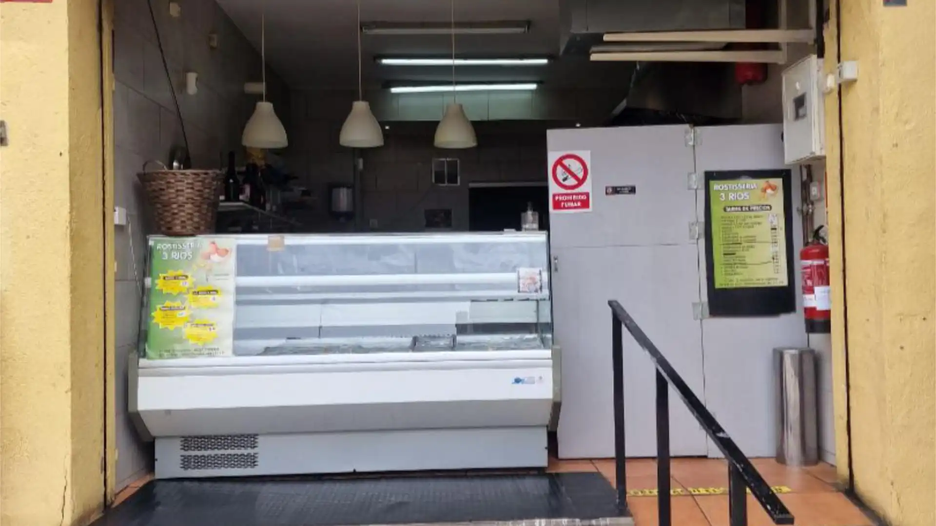 Local en traspaso en Terrassa con Amueblado