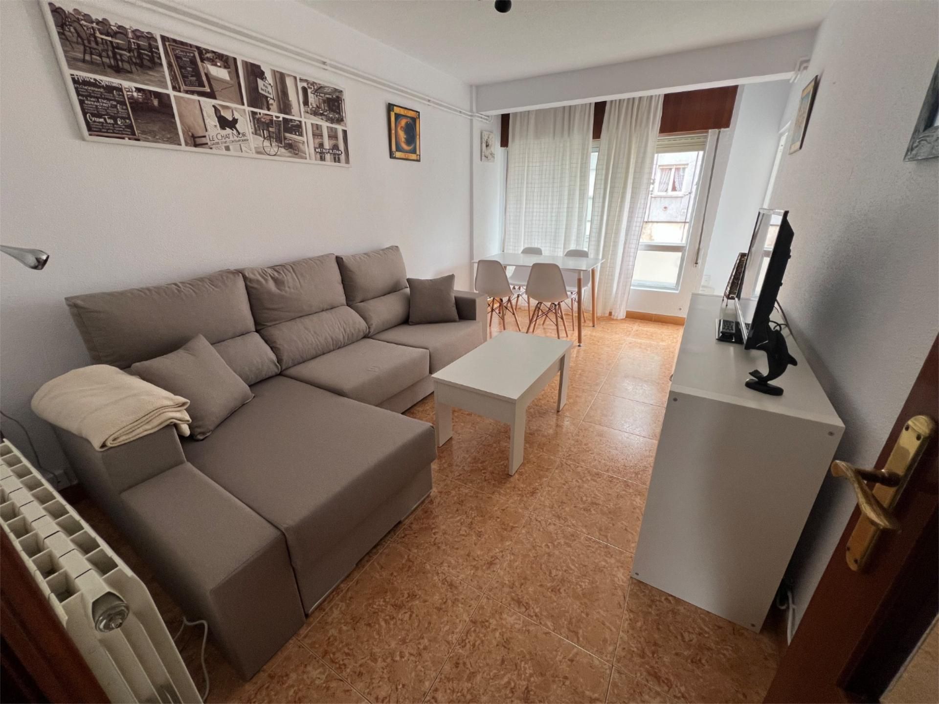 Living room of Flat to share in Santander  with Heating, Parquet flooring and Terrace