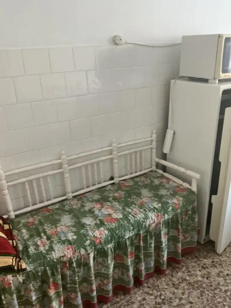 Casa adosada en venda a Calle Piedad, 40, Herrera de Pisuerga Dormitori de Casa adosada en venda en Herrera de Pisuerga amb Jardí privat, Traster i Moblat