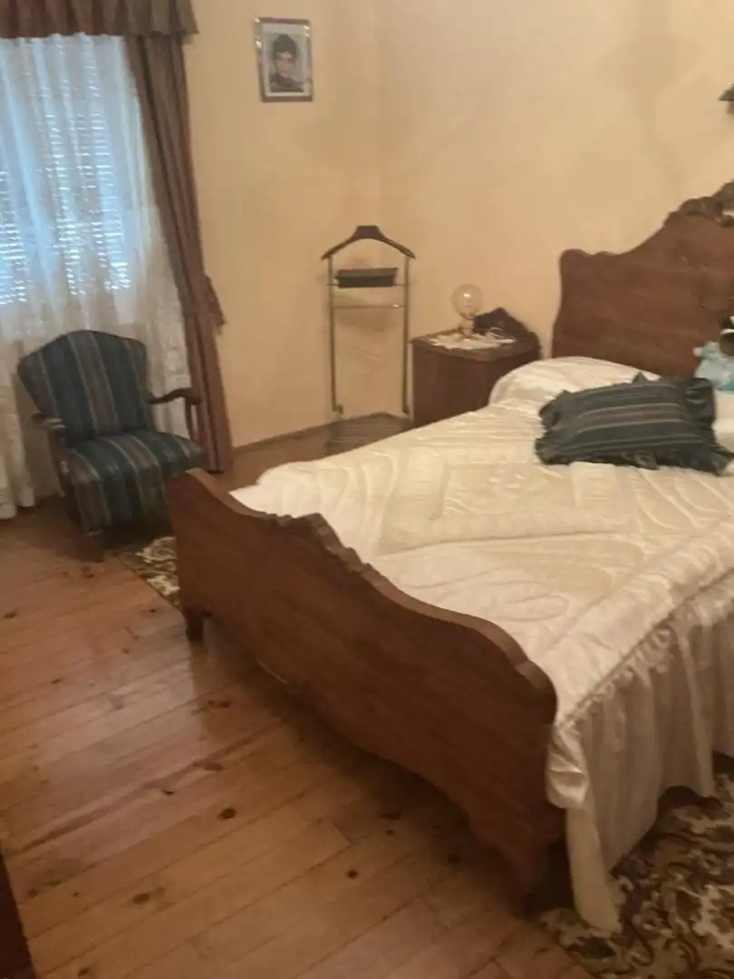 Casa adosada en venda a Calle Piedad, 40, Herrera de Pisuerga Dormitori de Casa adosada en venda en Herrera de Pisuerga amb Jardí privat, Traster i Moblat
