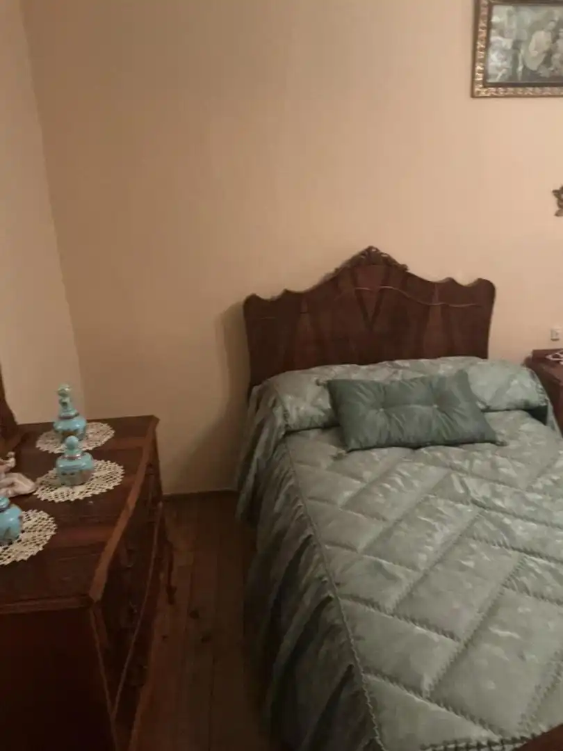Casa adosada en venda a Calle Piedad, 40, Herrera de Pisuerga Dormitori de Casa adosada en venda en Herrera de Pisuerga amb Jardí privat, Traster i Moblat