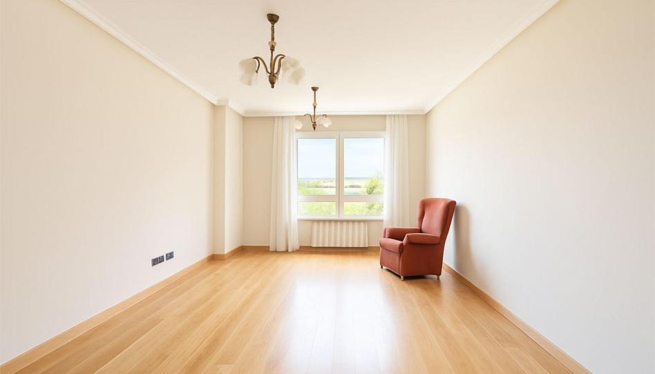 Photo 1 of Flat for sale in Aitzuri Kalea, 20, Zumaia, Gipuzkoa
