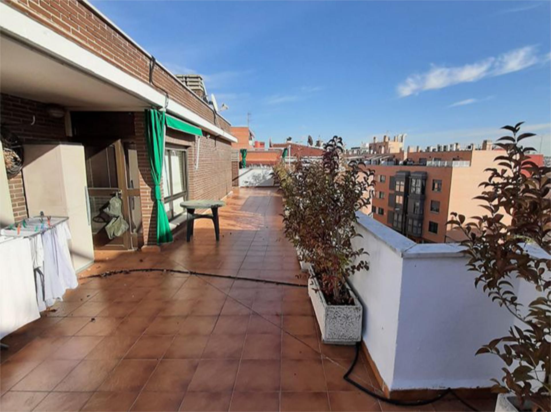 Terrassa de Àtic de lloguer en  Madrid Capital amb Aire condicionat i Terrassa