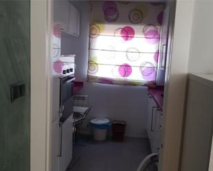 Cuina de Pis de lloguer en  Zaragoza Capital amb Aire condicionat, Calefacció i Parquet