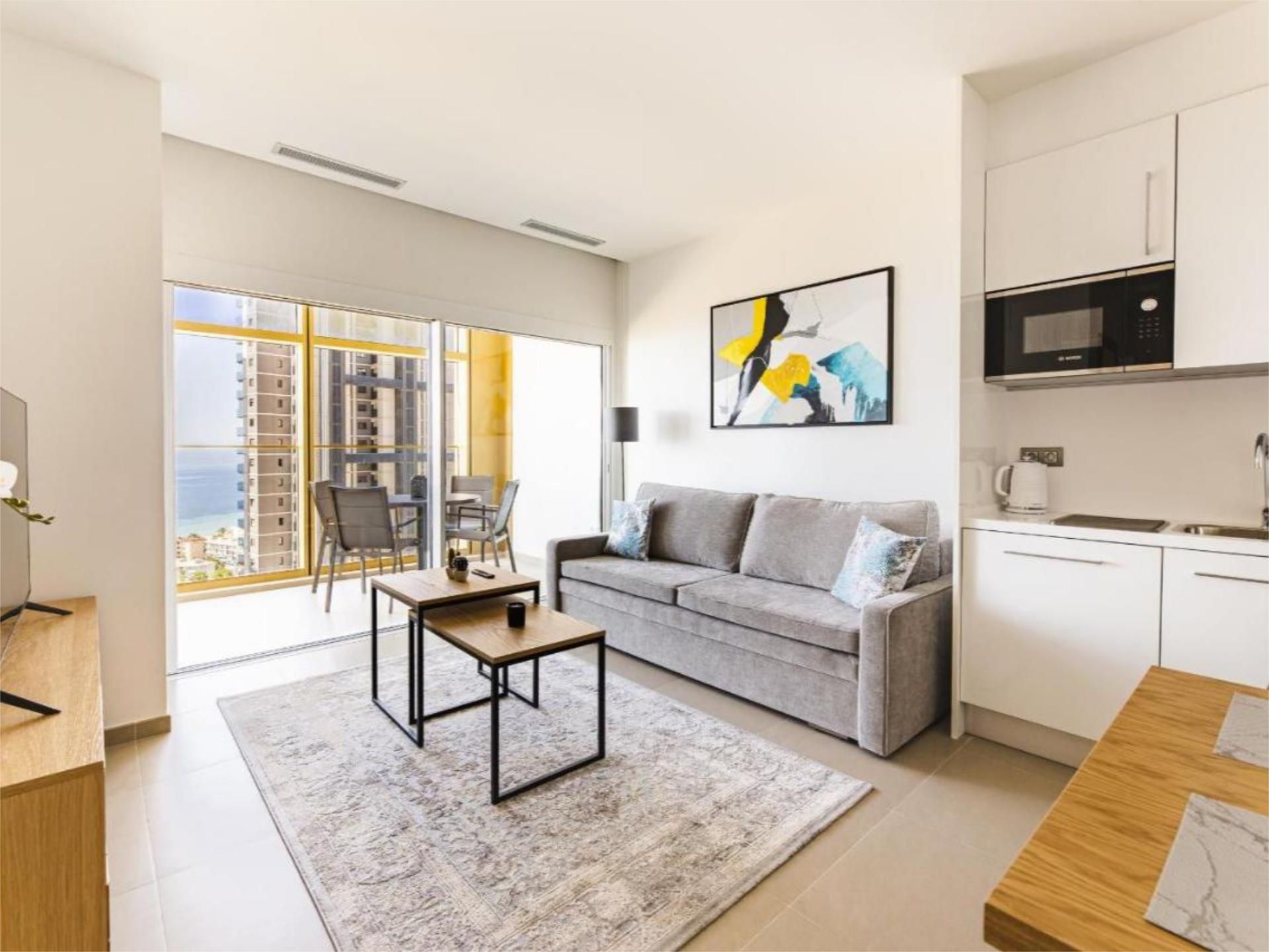 Sala d'estar de Apartament en venda en Benidorm amb Aire condicionat, Piscina i Balcó