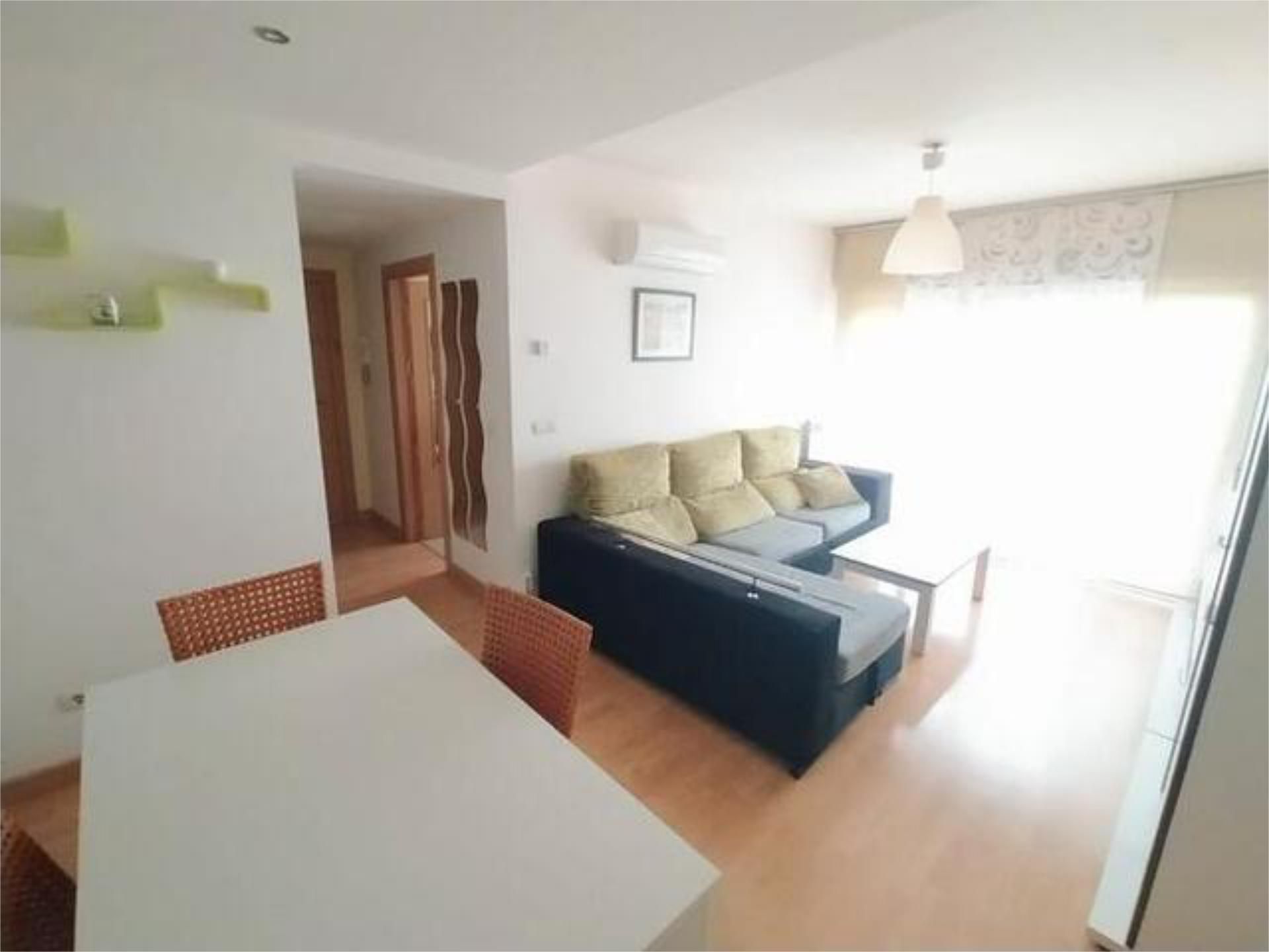 Living room of Flat to rent in  Granada Capital  with Heating, Private garden and Terrace