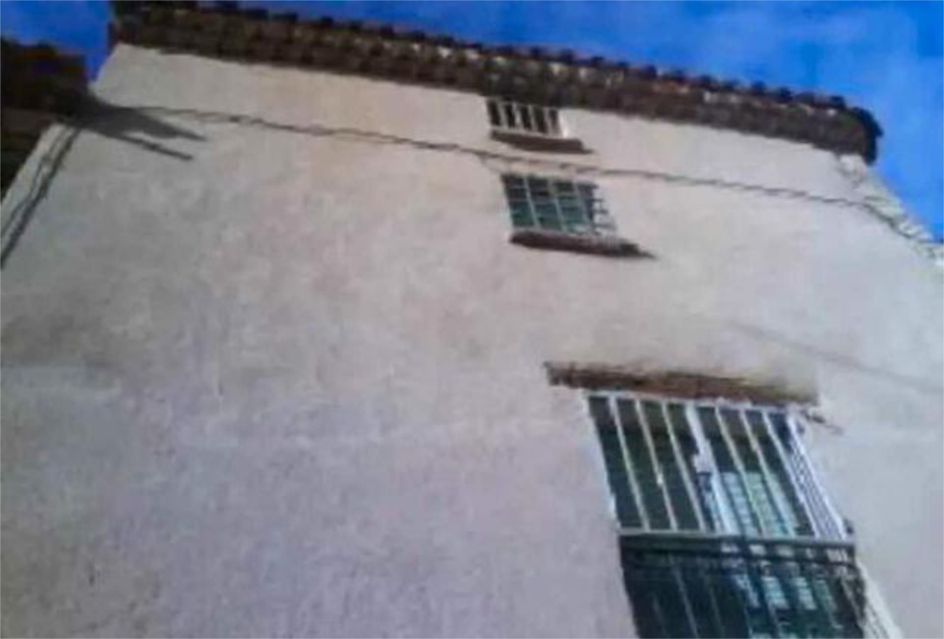 Exterior view of House or chalet for sale in Luzón  with Terrace, Storage room and Furnished