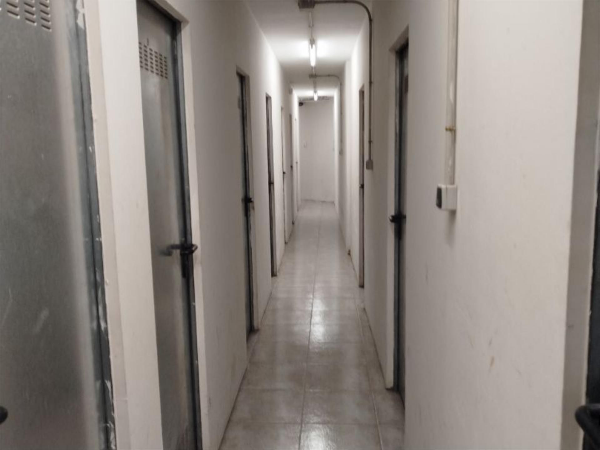 Box room to rent in La Roca del Vallès