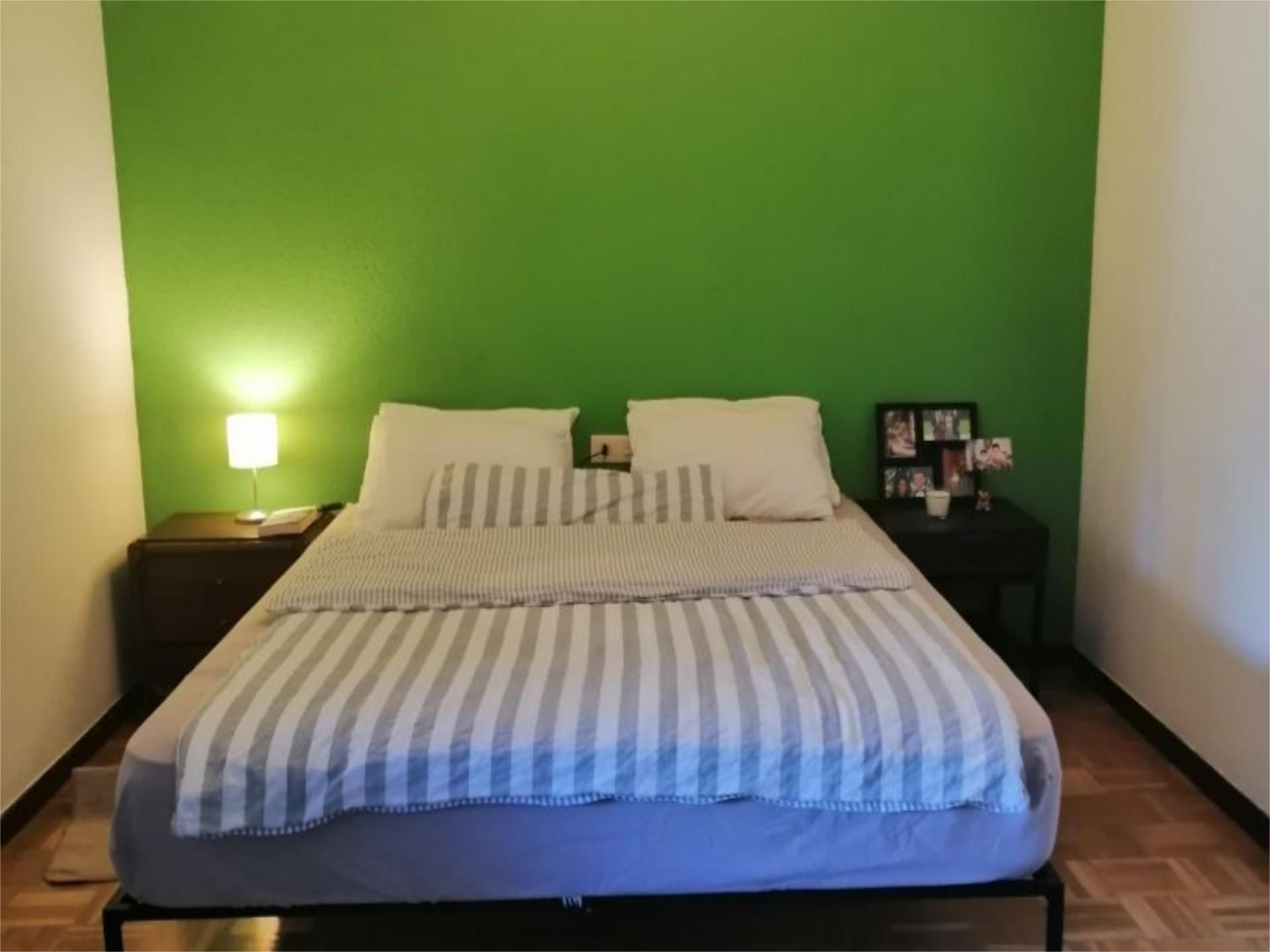 Bedroom of Flat to rent in Salamanca Capital  with Heating, Parquet flooring and Terrace