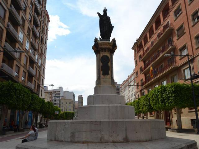 Piso en Alquiler en Avinguda Rei En Jaume, 11 en Casco Histórico