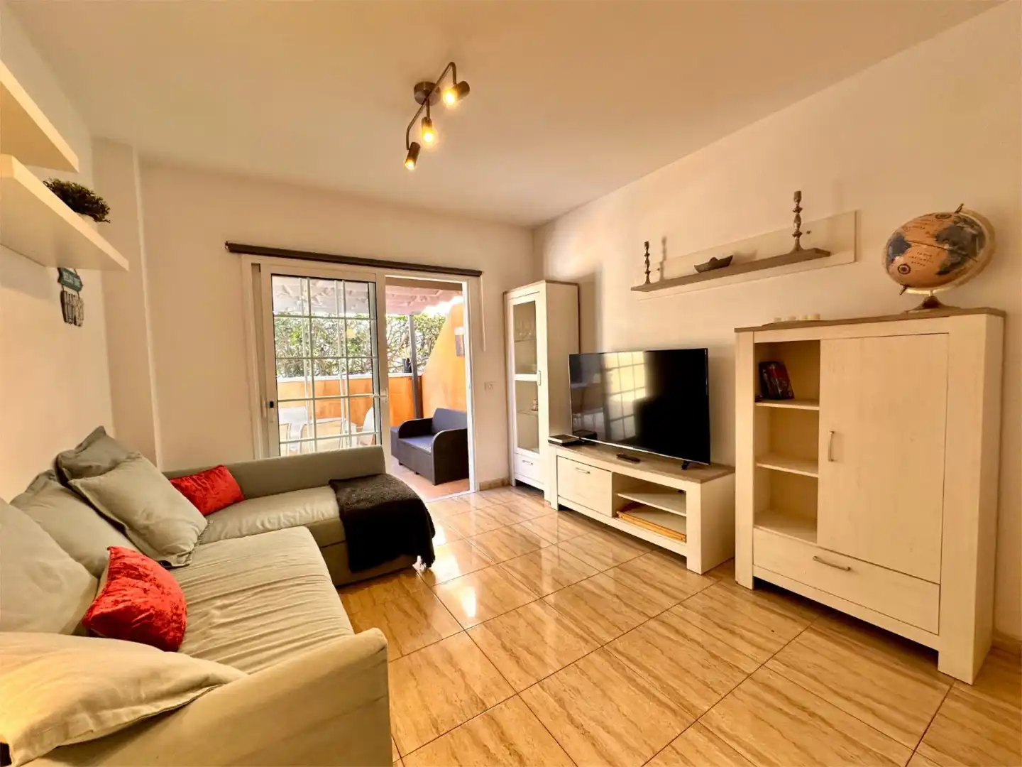 Apartments for rent in Calle Jilguero, 14, Palm - Mar Living room of Apartments for rent in Arona with Terrace and Swimming Pool