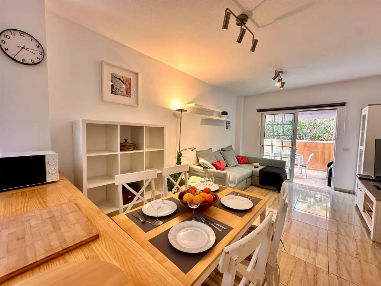 Apartments for rent in Calle Jilguero, 14, Palm - Mar Dining room of Apartments for rent in Arona with Terrace and Swimming Pool