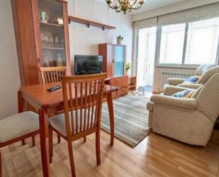 Sala d'estar de Pis de lloguer en Lugo Capital amb Calefacció, Parquet i Traster