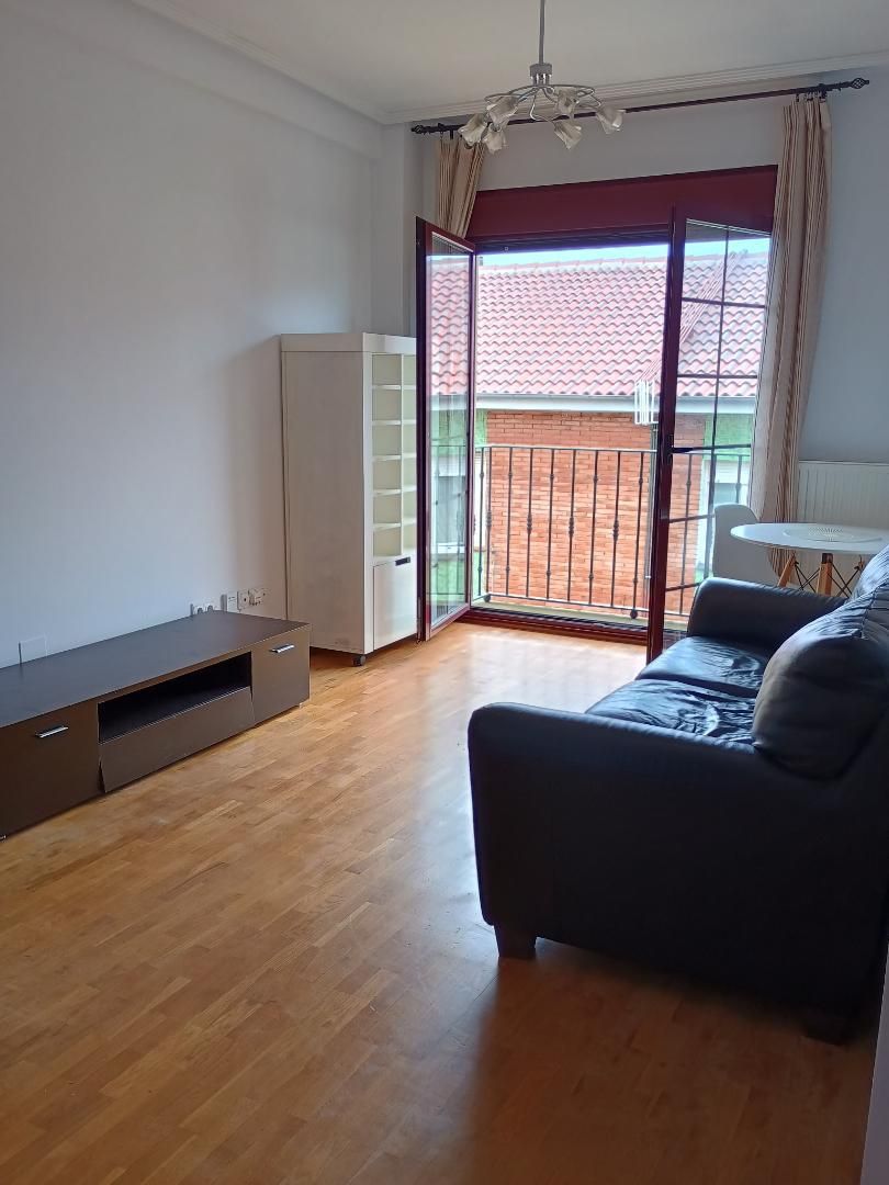 Sala d'estar de Dúplex en venda en Avilés