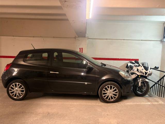 Garaje en Alquiler en Carrer de Verdi, 177 en Vila de Gràcia