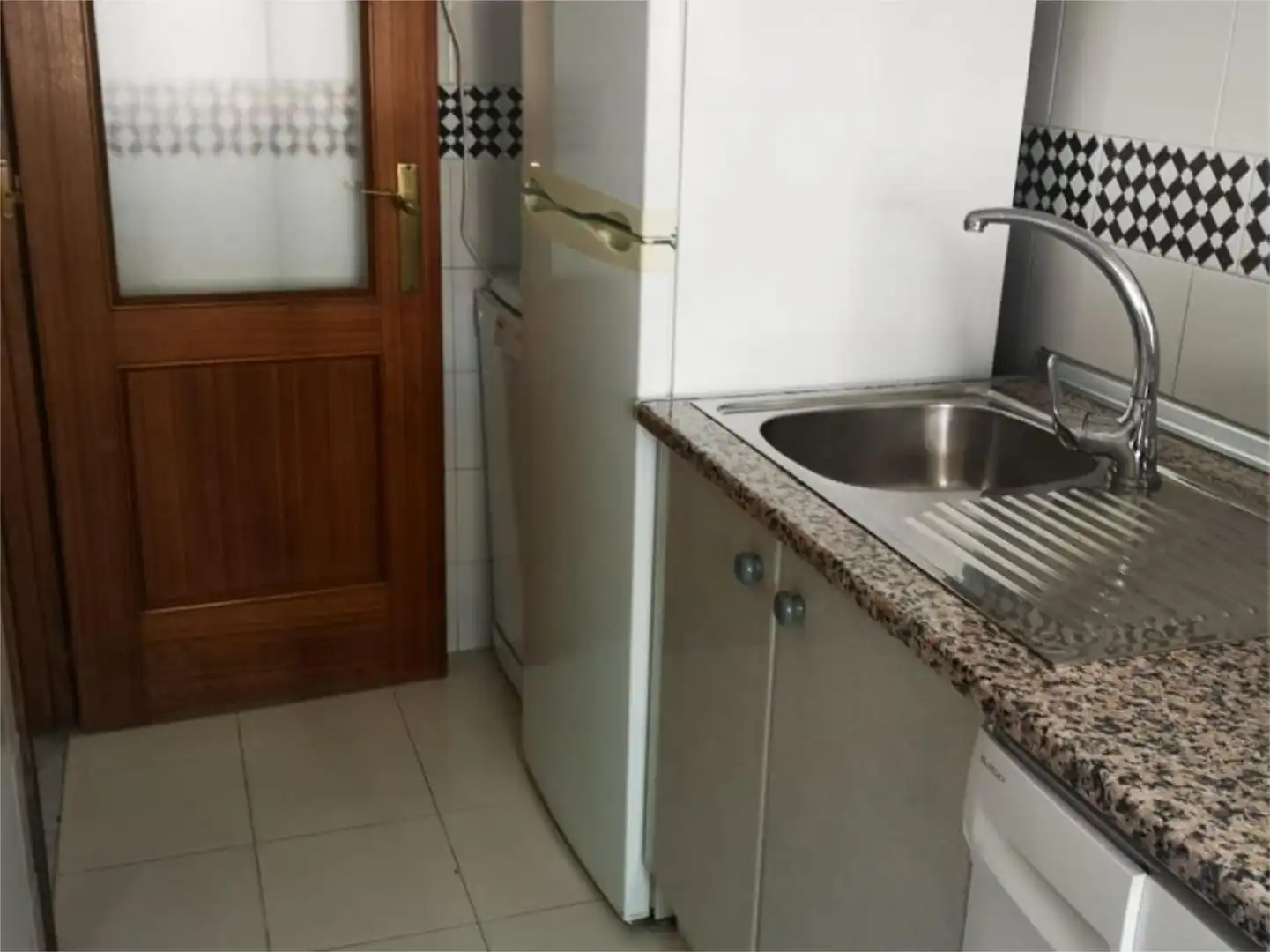 Wohnung zur Miete in Calle Vermondo Resta, 6, La Buhaira Küche von Wohnung zur Miete in Sevilla Capital mit Klimaanlage und Schwimmbad