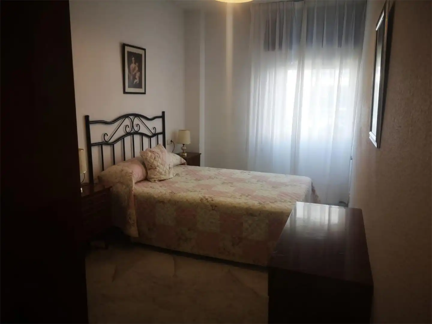 Wohnung zur Miete in Calle Vermondo Resta, 6, La Buhaira Schlafzimmer von Wohnung zur Miete in Sevilla Capital mit Klimaanlage und Schwimmbad