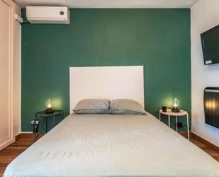 Dormitori de Apartament en venda en Benalmádena amb Aire condicionat, Terrassa i Piscina