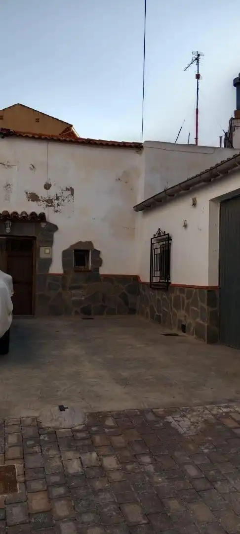 Planta baja en venta en Benamaurel con Calefacción, Terraza y Amueblado