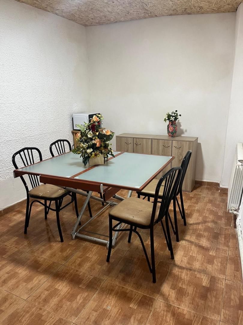 Pis per a compartir a Calle Mamés, 9, Tamarite de Litera Menjador de Pis per a compartir en Tamarite de Litera amb Moblat