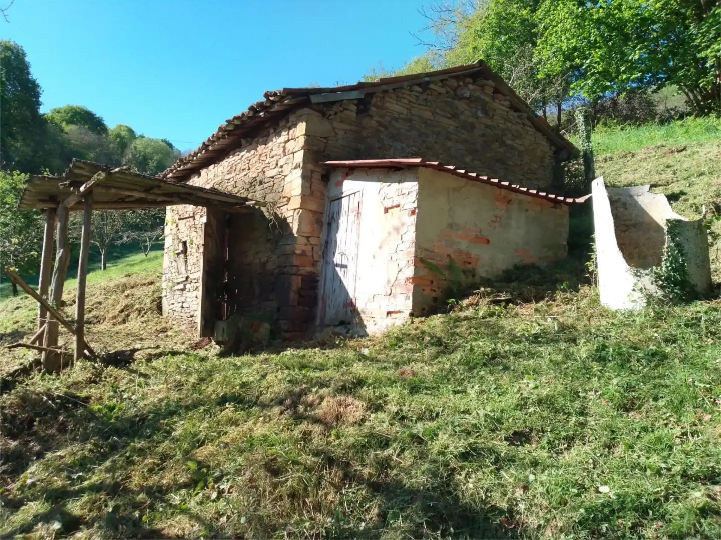 Nicht bebaubares Gelände zum Verkauf in Cuesta Otariello, 13, San Martín del Rey Aurelio Außenansicht von Nicht bebaubares Gelände zum Verkauf in San Martín del Rey Aurelio