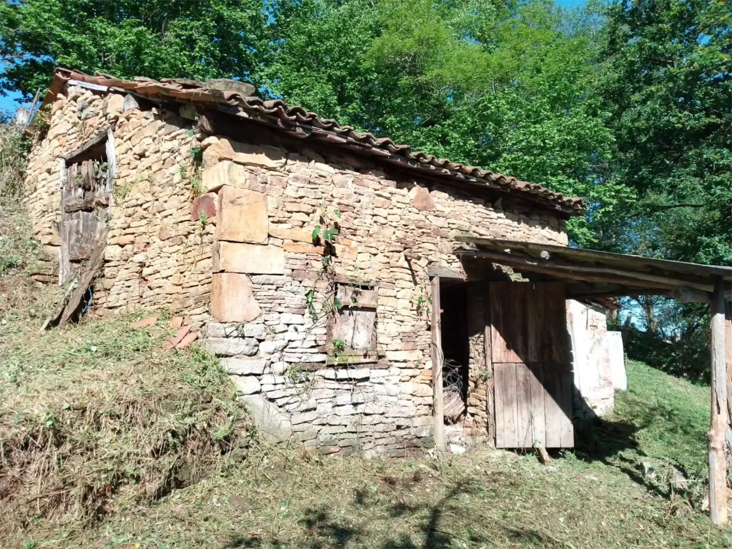 Nicht bebaubares Gelände zum Verkauf in Cuesta Otariello, 13, San Martín del Rey Aurelio Außenansicht von Nicht bebaubares Gelände zum Verkauf in San Martín del Rey Aurelio