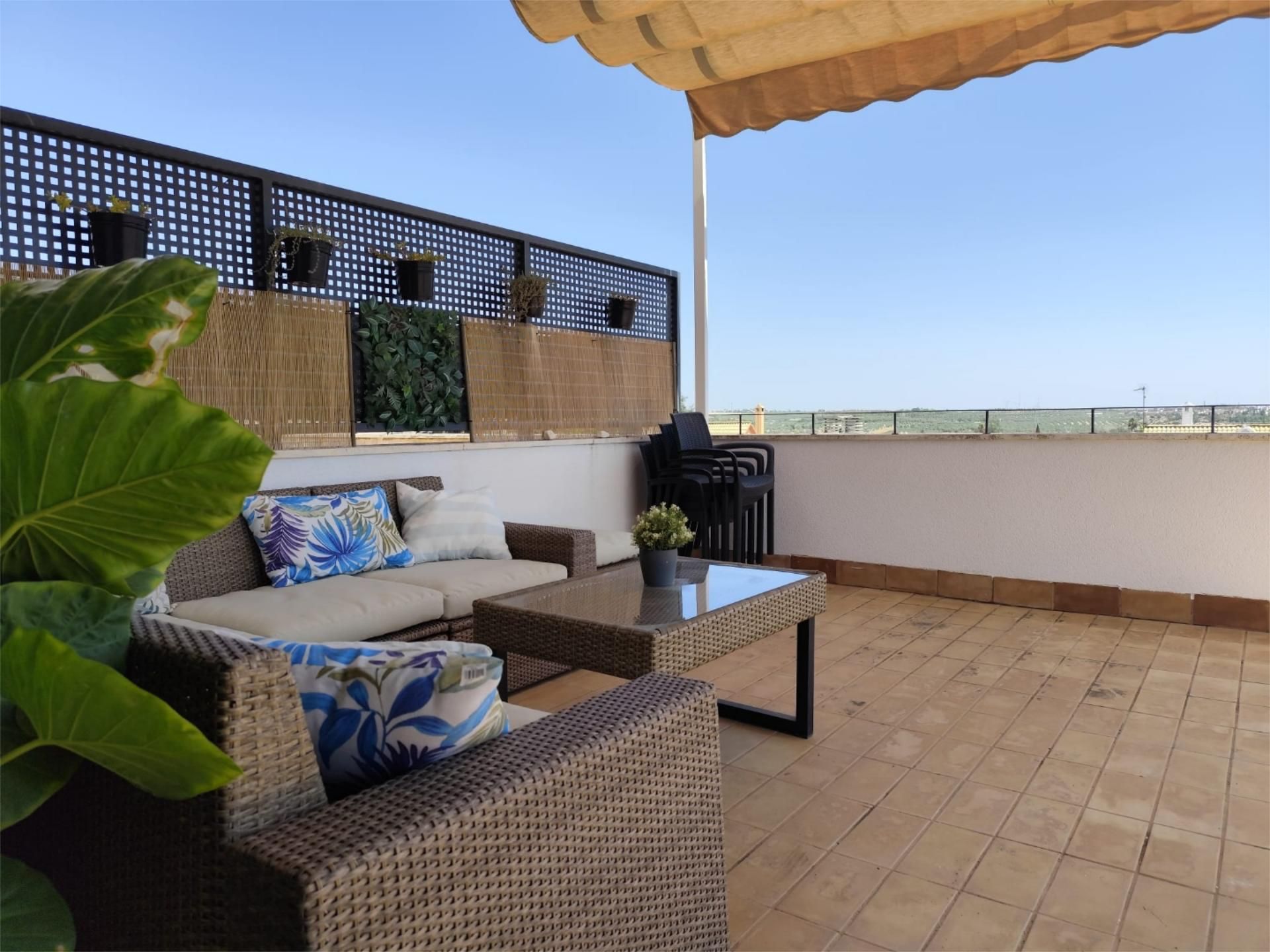 Terrassa de Casa o xalet de lloguer en Espartinas amb Aire condicionat, Terrassa i Balcó