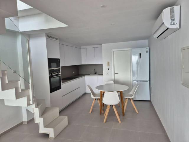 Piso en Alquiler en Carrer Cabrera, 32 en Colònia Sant Jordi