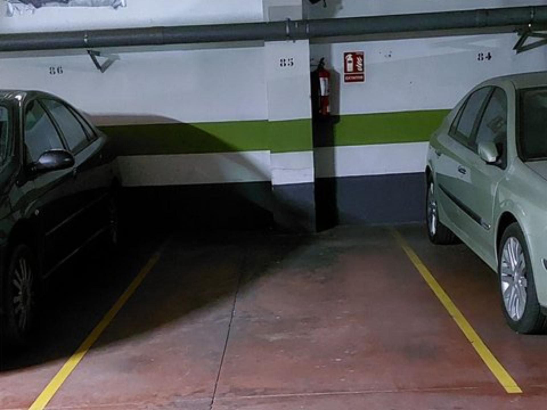 Aparcament de Garatge de lloguer en  Zaragoza Capital
