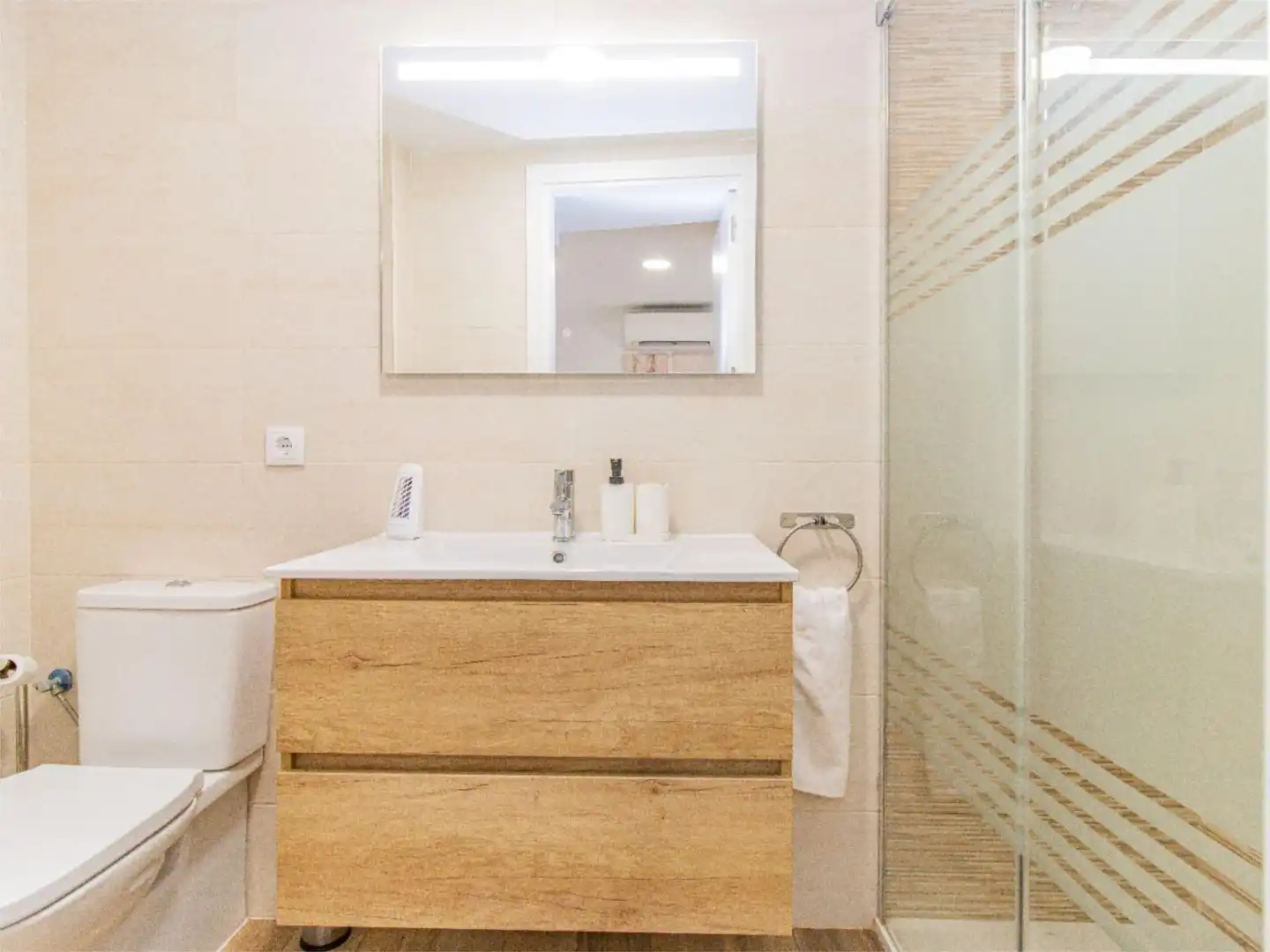 Habitación en Plaza Primo de Rivera, 3, Centro Habitación en Plaza Primo de Rivera, 3, Centro