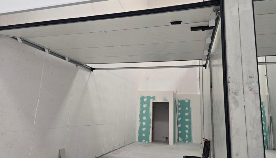 Industrial buildings to rent in Calle Vitoria, 244, Gamonal - San Bruno - G9, Burgos - image 1 Photo 1 of Industrial buildings to rent in Calle Vitoria, 244, Gamonal - San Bruno - G9, Burgos