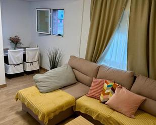 Sala d'estar de Apartament de lloguer en  Murcia Capital amb Aire condicionat i Balcó