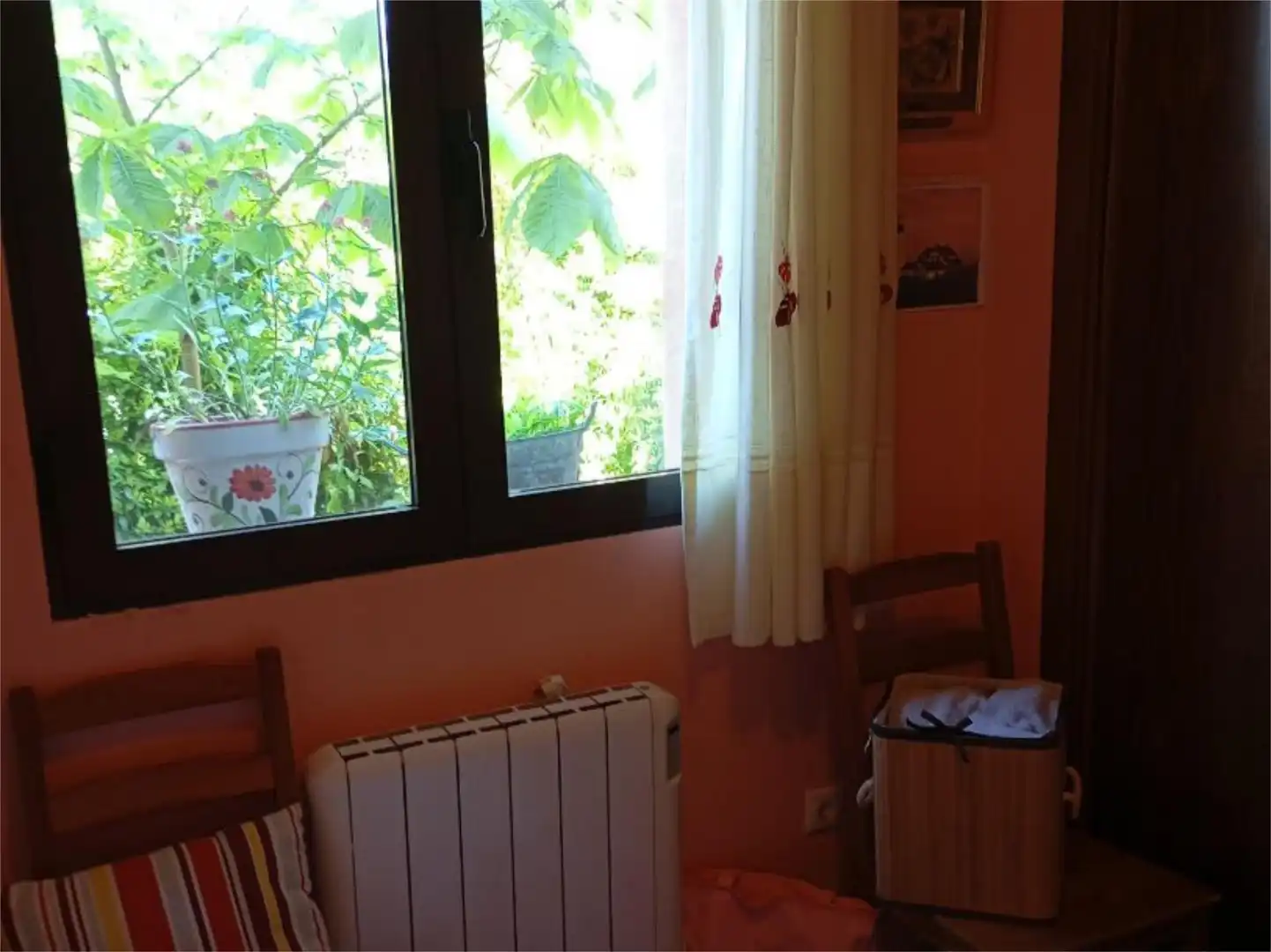 Schlafzimmer von Wohnung zum Verkauf in Bujalaro