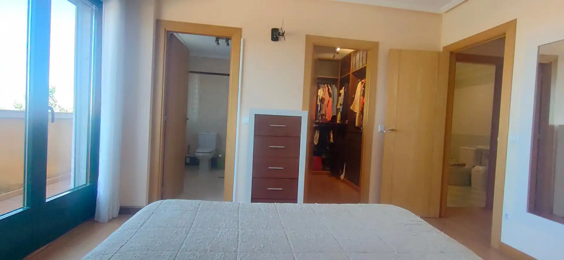 Casa adosada en venda a Calle Marco Antonio, 26, Buenavista Dormitori de Casa adosada en venda en Buenavista amb Calefacció, Parquet i Moblat