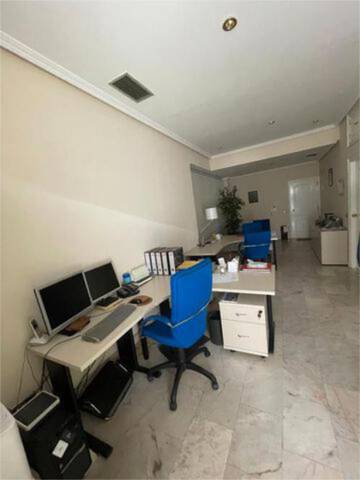 Oficina en Alquiler en Barrio del Centro