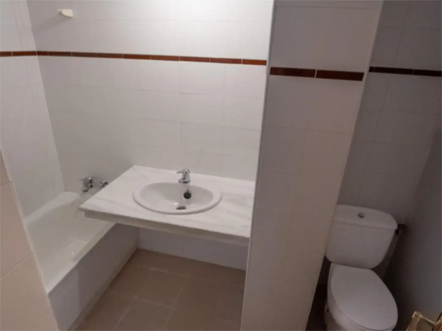 Wohnung zum Verkauf in Avenida José Laguillo, 16, San Carlos - San José Badezimmer von Wohnung zum Verkauf in Sevilla Capital mit Klimaanlage