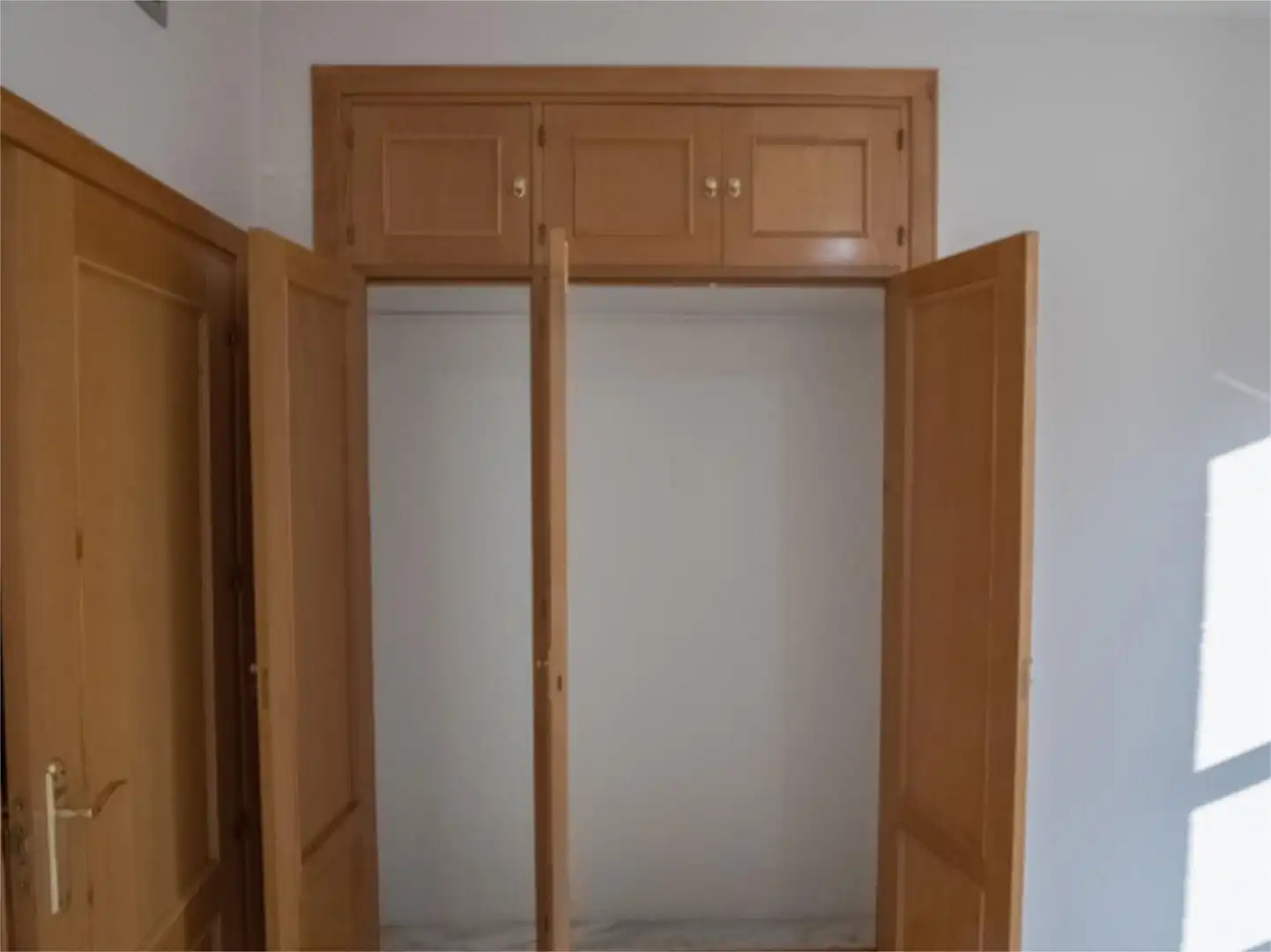 Wohnung zum Verkauf in Avenida José Laguillo, 16, San Carlos - San José Schlafzimmer von Wohnung zum Verkauf in Sevilla Capital mit Klimaanlage