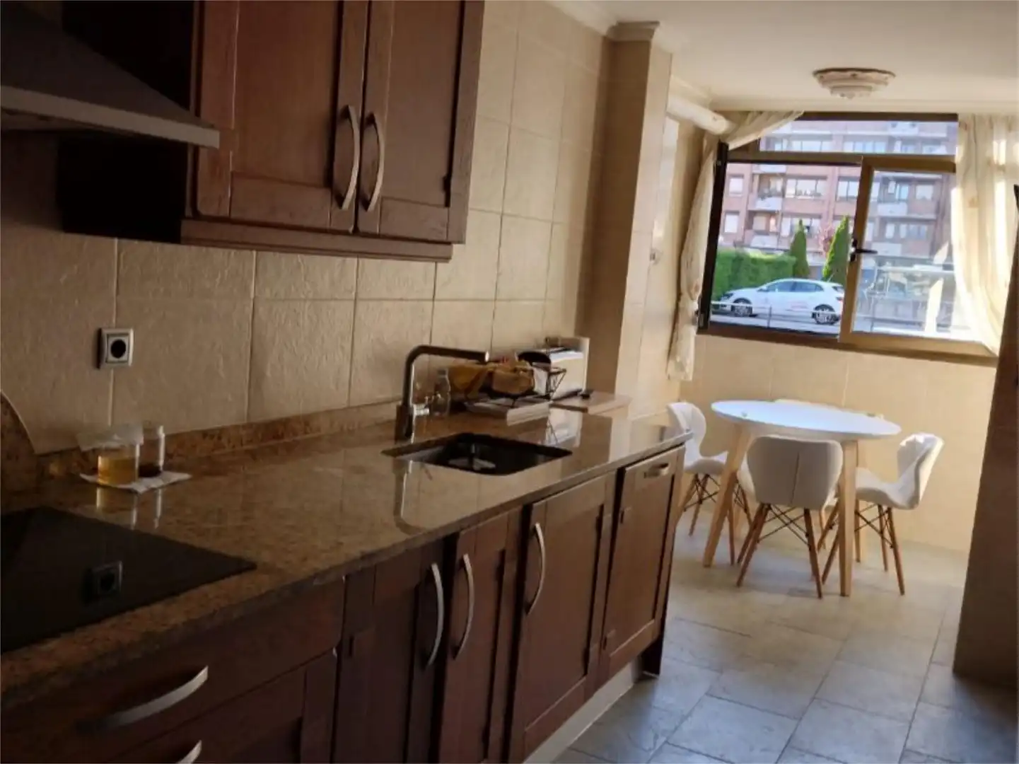 Flat for rent in Paseo del General Dávila, 109, General Dávila Kitchen of Flat for rent in Santander with Heating, Private garden and Parquet flooring
