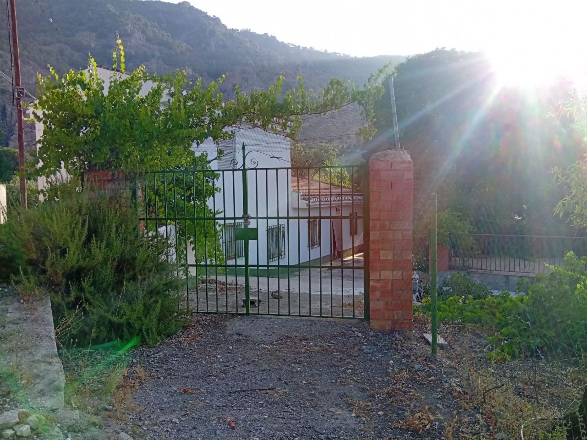 Exterior view of Flat for sale in Moclín  with Private garden, Terrace and Storage room