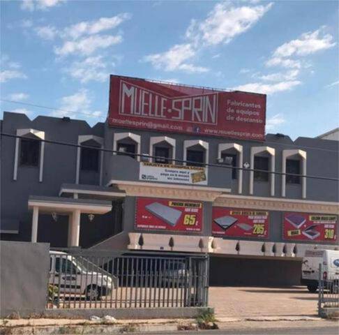 Nave industrial en Alquiler en Aldaia