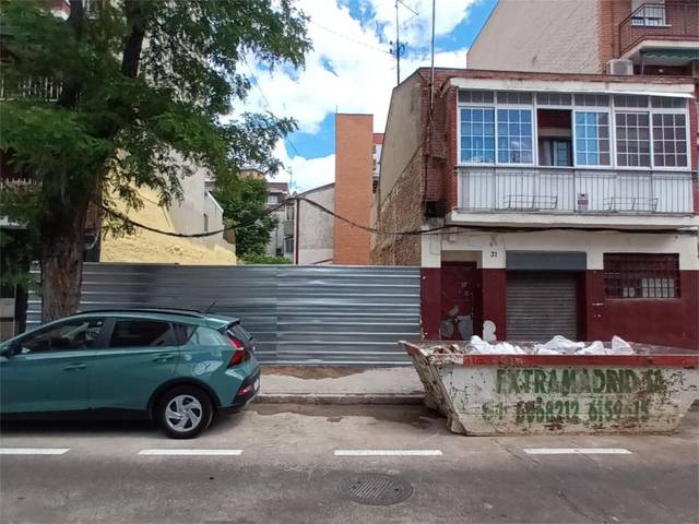 Terreno residencial en Venta en Calle de Calero Pita, 29 en Entrevías