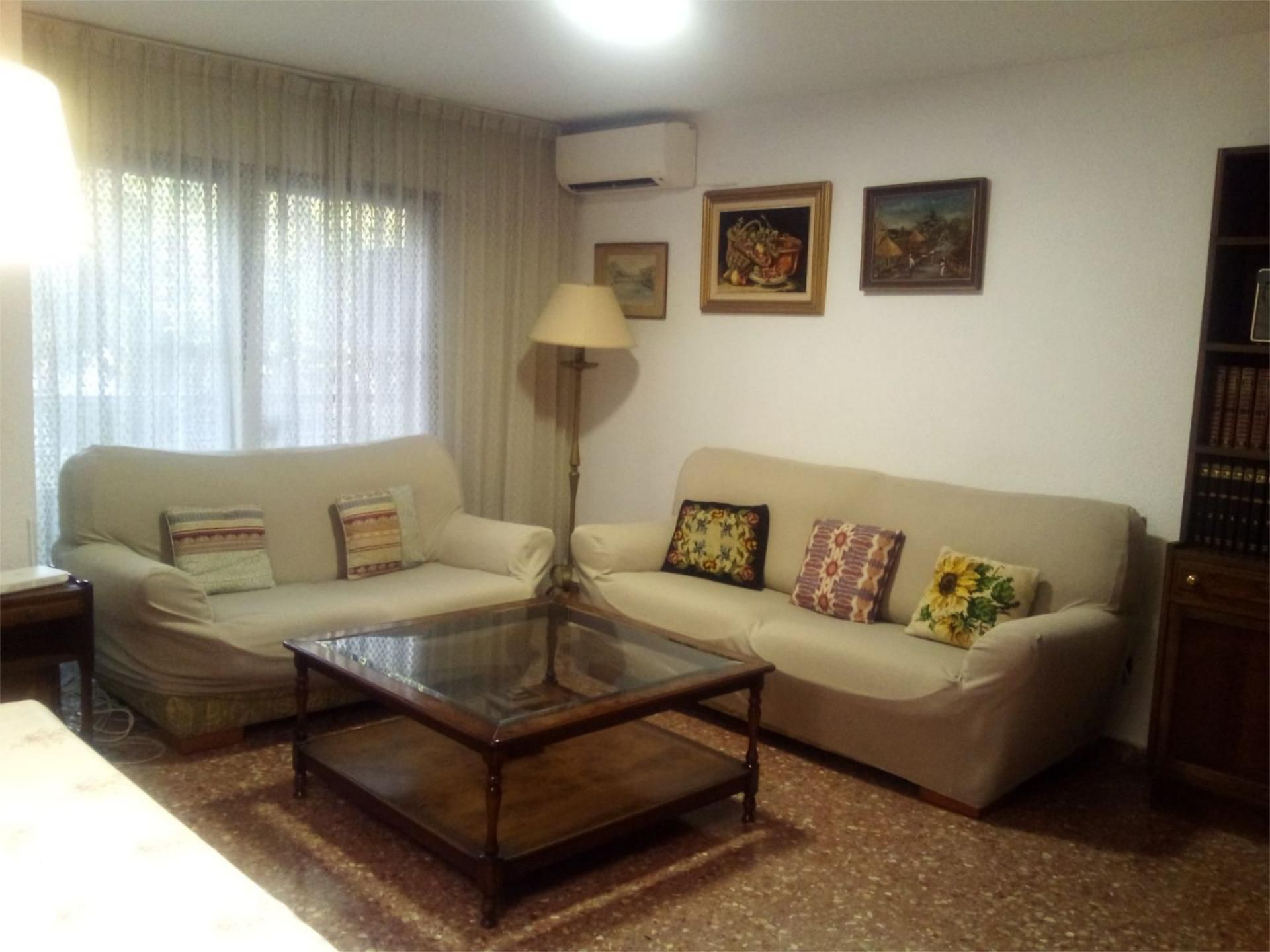 Living room of Flat to rent in  Valencia Capital  with Air Conditioner and Balcony