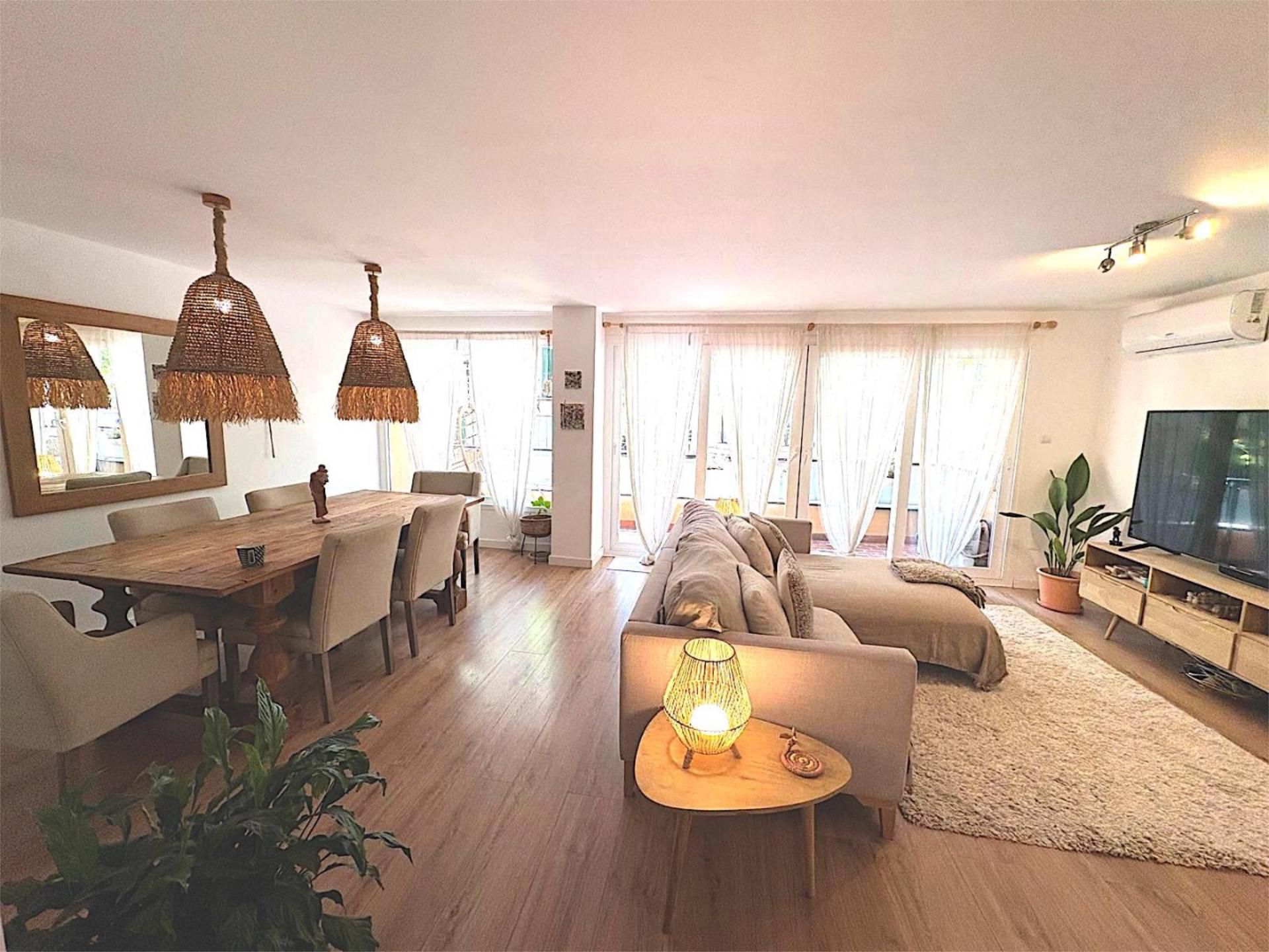 Sala d'estar de Pis en venda en  Palma de Mallorca amb Aire condicionat i Terrassa