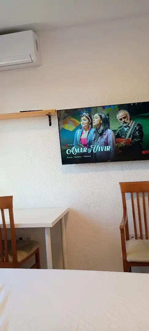 Room in Avenida de Barcelona, 24, Sta. Marina - San Andrés - San Pablo - San Lorenzo
