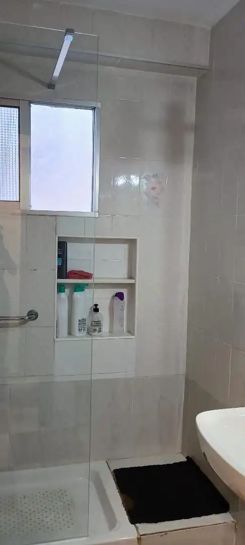 Room in Avenida de Barcelona, 24, Sta. Marina - San Andrés - San Pablo - San Lorenzo