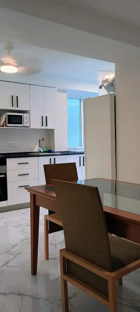 Room in Avenida de Barcelona, 24, Sta. Marina - San Andrés - San Pablo - San Lorenzo