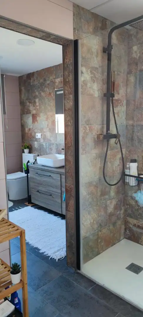 Casa o chalet en venta en Calle Transversal Norte Sec., 18, Pla dels Aljubs Baño de Casa o chalet en venta en La Pobla de Vallbona