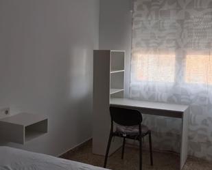 Bedroom of Flat to share in  Granada Capital  with Terrace, Furnished and Oven