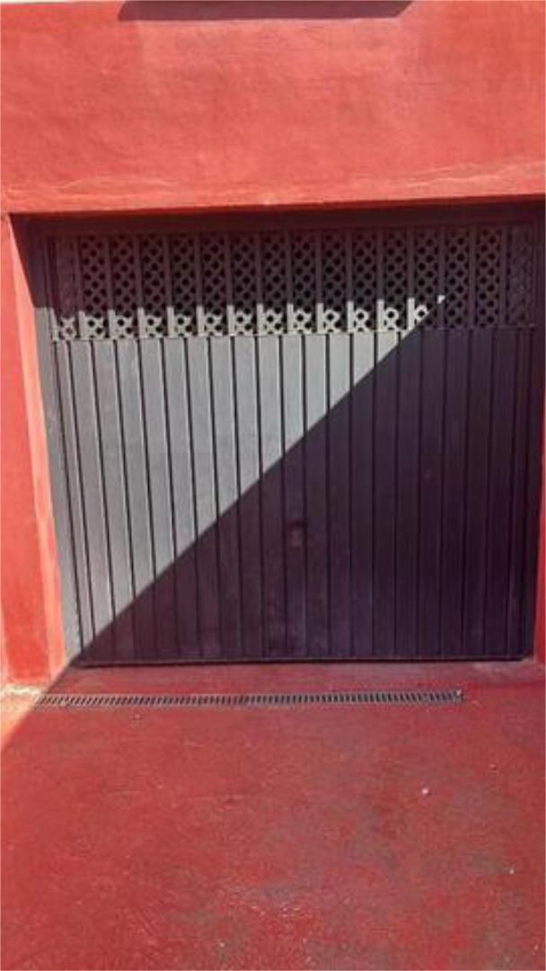 Exterior view of Garage to rent in Bormujos